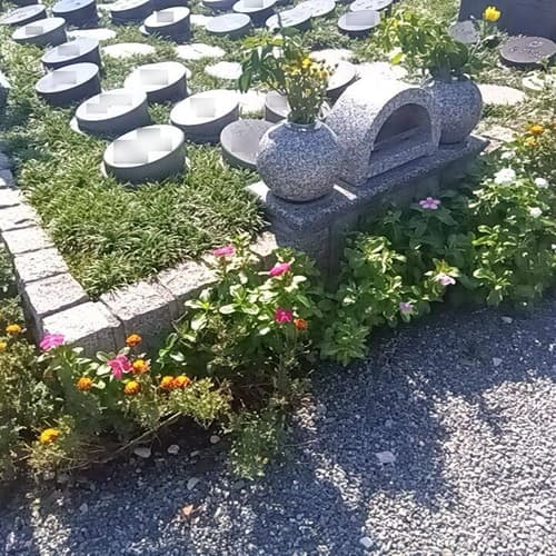 ロイヤル小田原樹木葬墓地