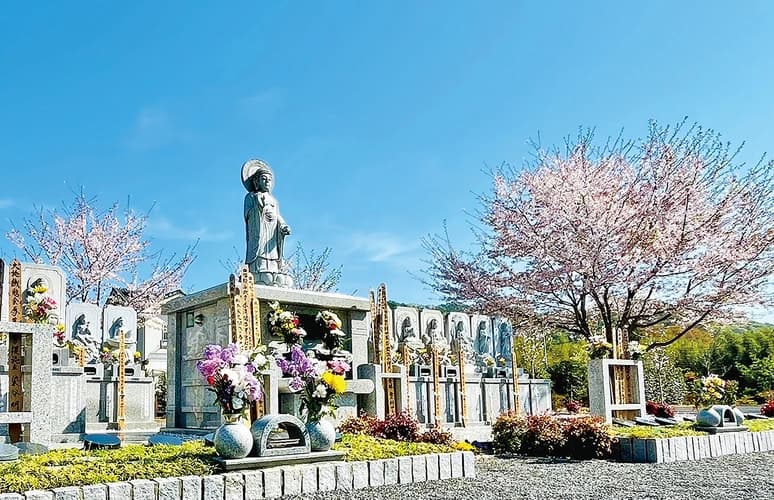 心花の里樹木葬墓地  永代供養・樹木葬墓苑  心花の里  報恩寺内