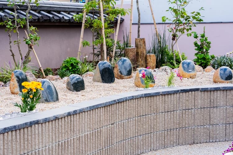 土佐潮江庭園・妙國寺樹木葬