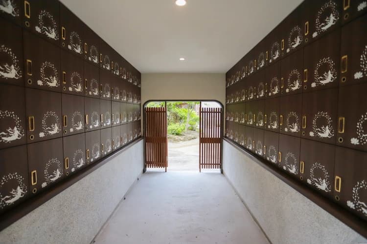 むりょう・西岸寺納骨堂
