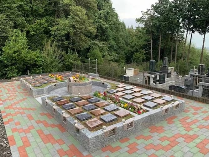 プレミアム「大平ぶどうの森」樹木葬墓地