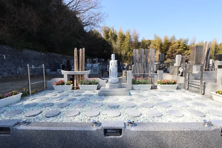 座間市 個別式樹木葬墓地 龍洞院