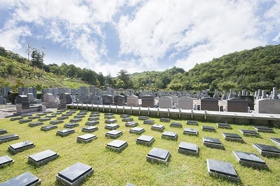 光明寺墓地公園