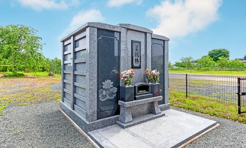 大法院・永代供養付納骨堂「御守閣」