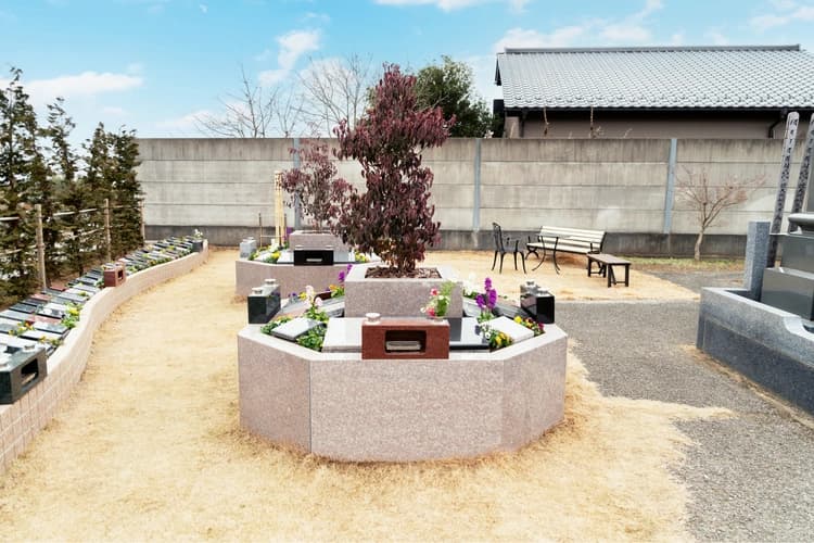 観音聖地霊園 樹木葬