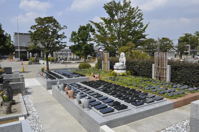 明照寺　樹木葬Relaconfy(リラコンフィ―)
