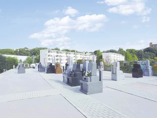 成城しだれ桜墓苑