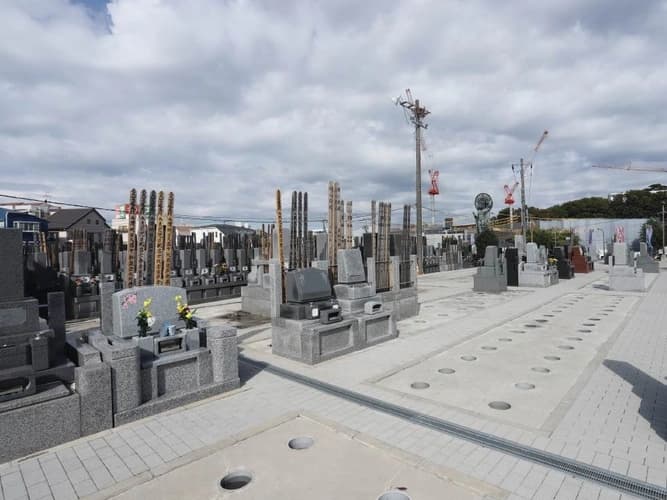 成城しだれ桜墓苑