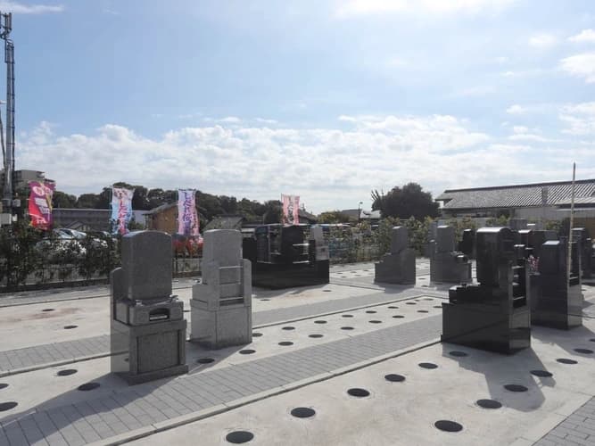 成城しだれ桜墓苑