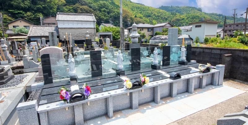 専称寺 静岡県藤枝市の永代供養墓・樹木葬（自然葬）