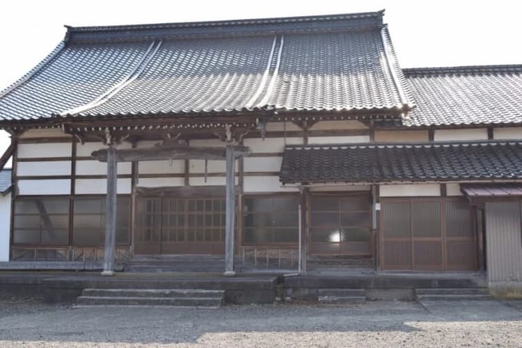 普門寺墓地