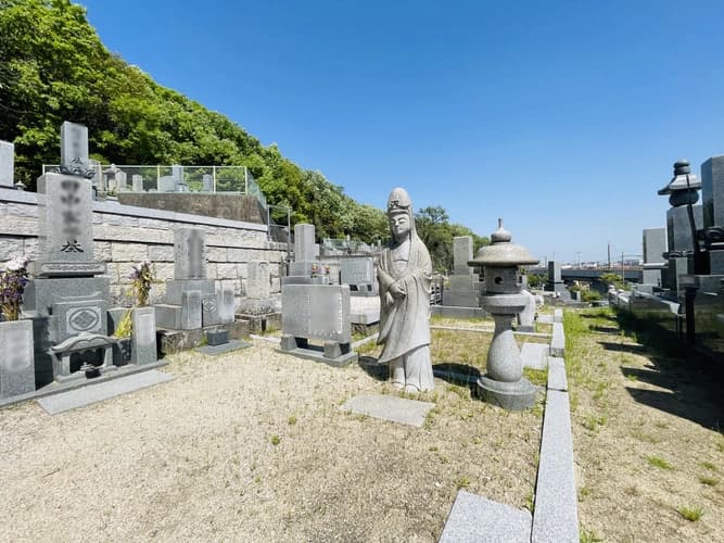 花尻墓地