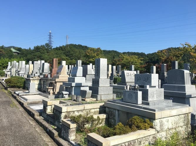 高岡市営　二上霊苑