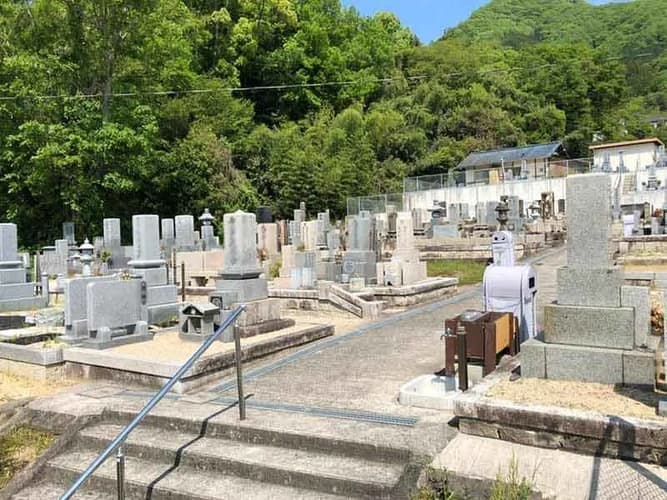 高梁市営　上谷第２霊園