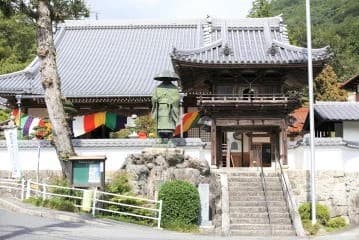 教雲寺墓地