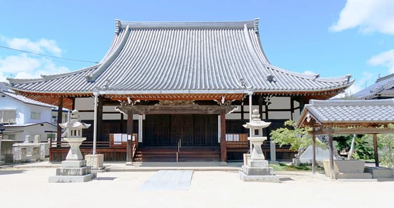 品窮寺墓地