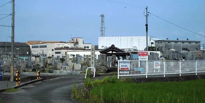 枚方市春日霊園