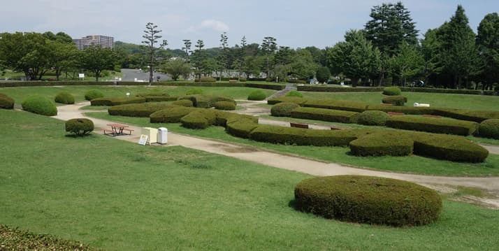 大阪市設 服部霊園