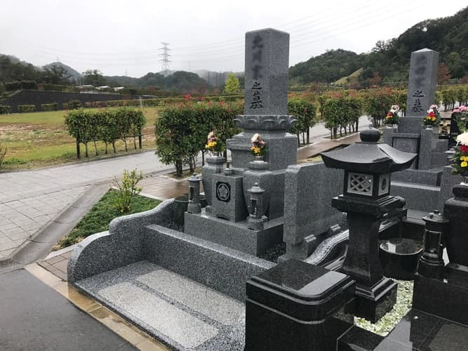 飯盛霊園（公営）