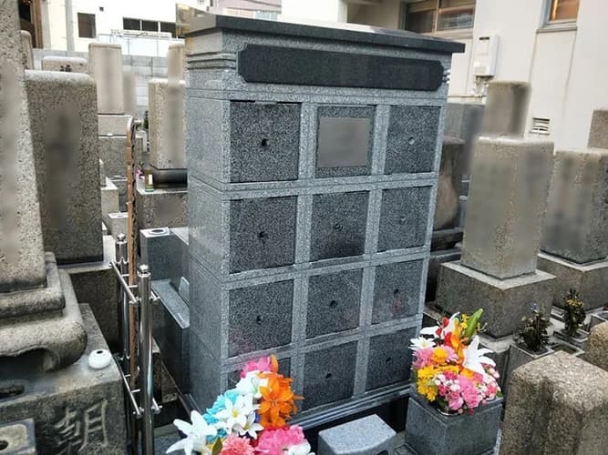 蟠龍寺 のうこつぼ