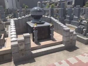 岩田墓地