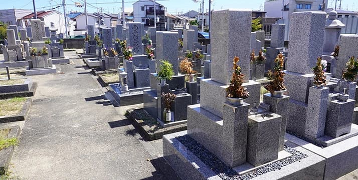 堺市北区 大豆塚墓地