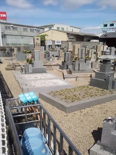 長田西河墓地