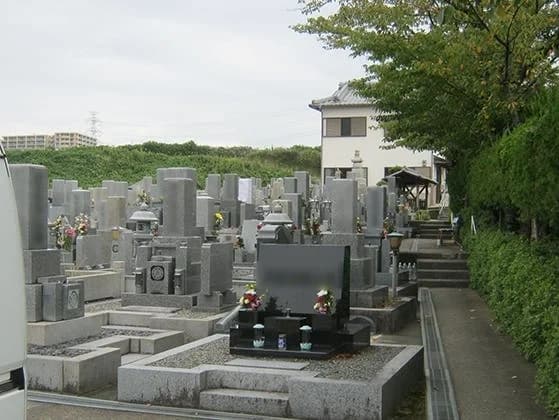 津田霊苑