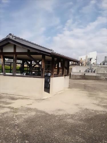 枚方招提墓地