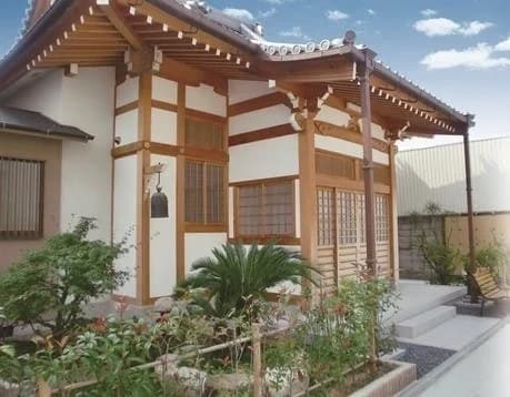 教蓮寺墓苑