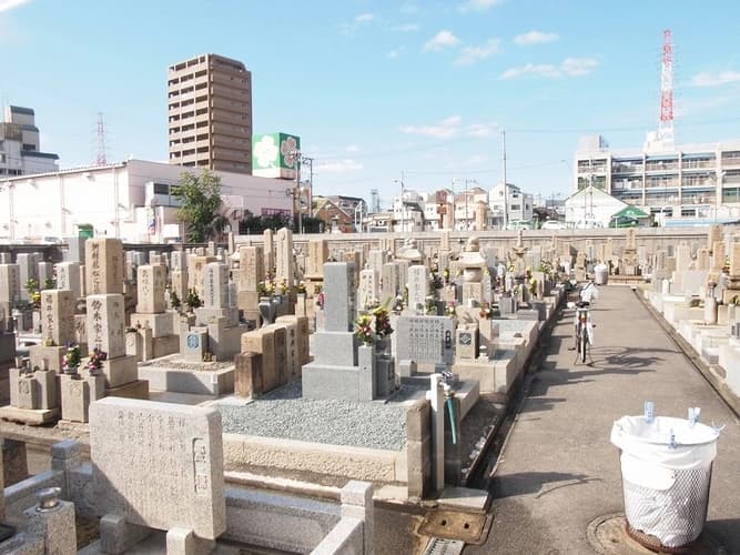 南加賀屋霊園