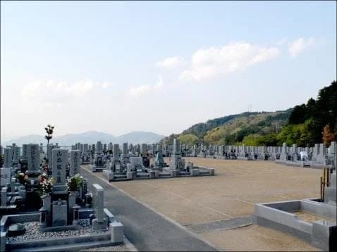池田 慶光霊苑