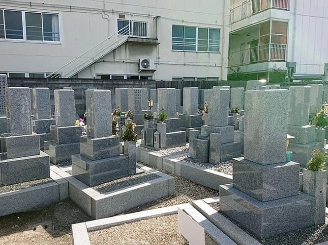 観音寺墓苑