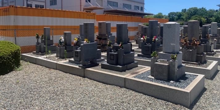 内瀬霊園