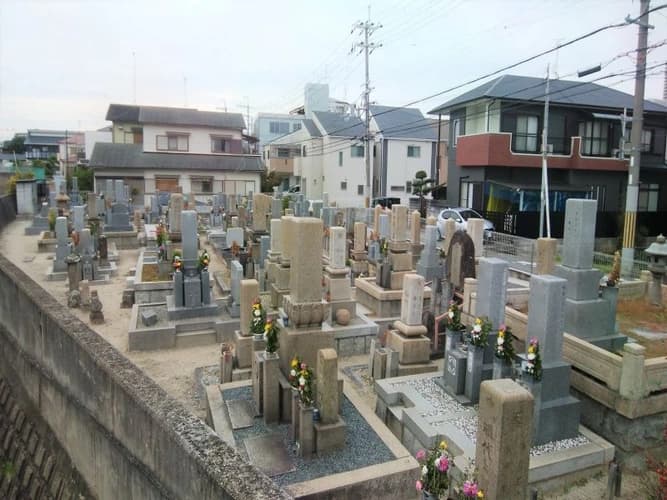 正音寺墓地
