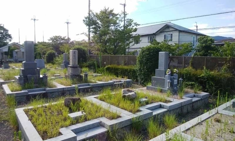箕面市東霊園