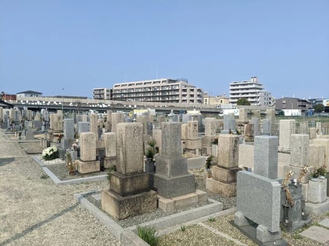 浜寺船尾霊園