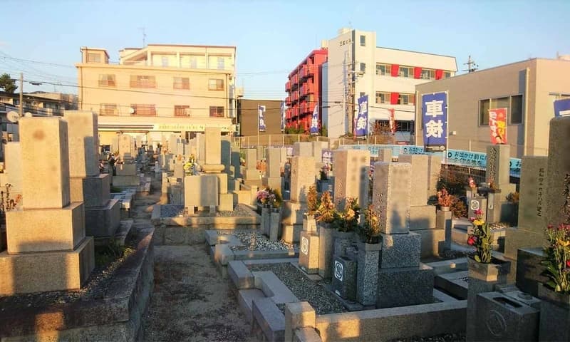 坪井共同墓地