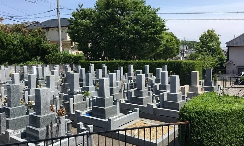 奈佐原共同墓地