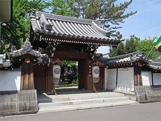 護念寺墓地