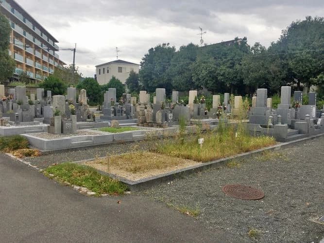 池田市葉坂霊園（池田市自治会墓地）