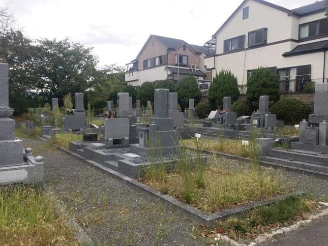 池田市葉坂霊園（池田市自治会墓地）