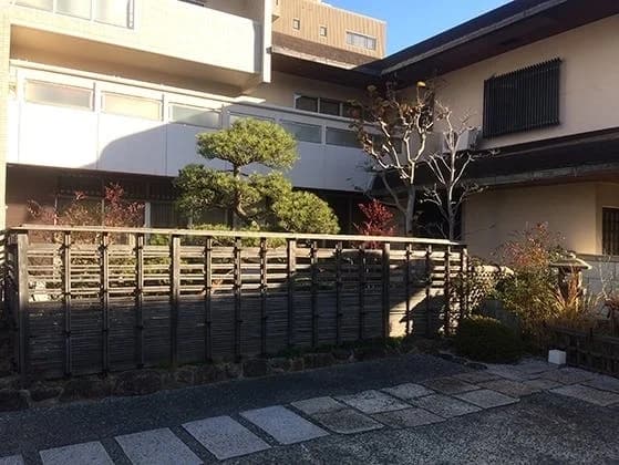 洞泉寺墓苑