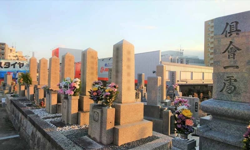 坪井墓地