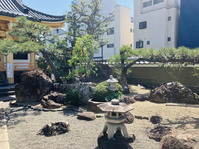 大通寺霊園