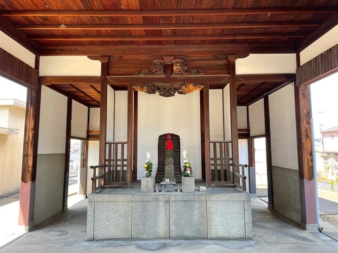 伊賀共同墓地