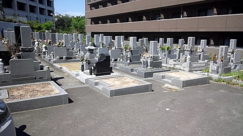 彩都やすらぎ霊園