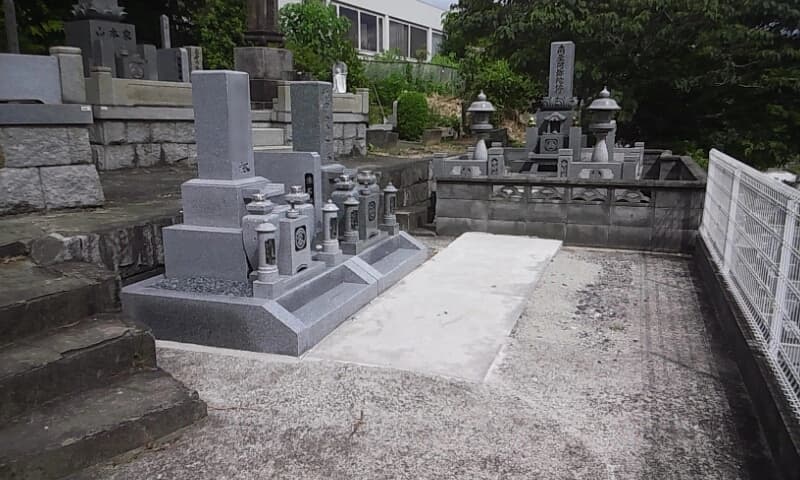 彩都やすらぎ霊園