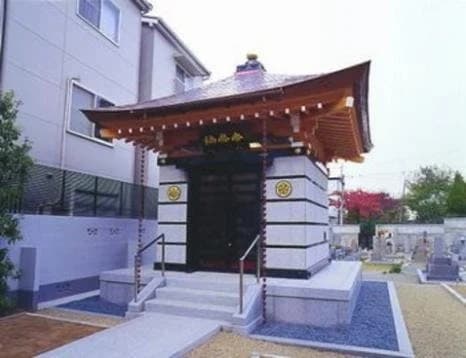 南昌寺境内墓地