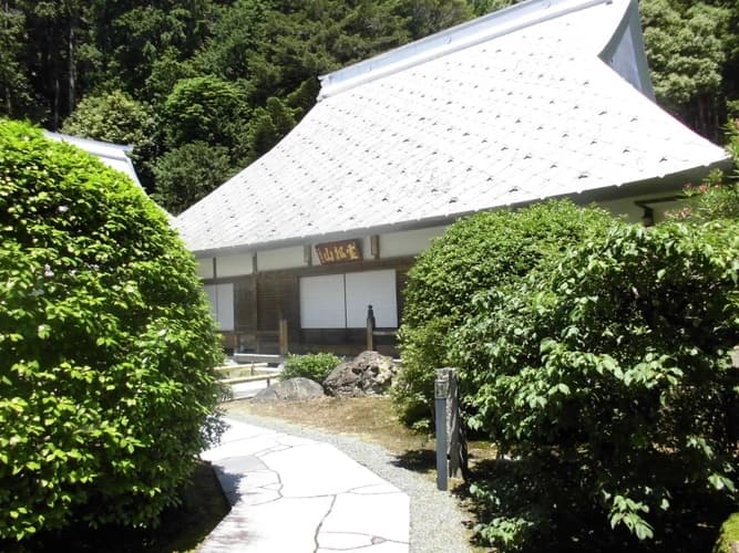苗秀寺アショカ苑
